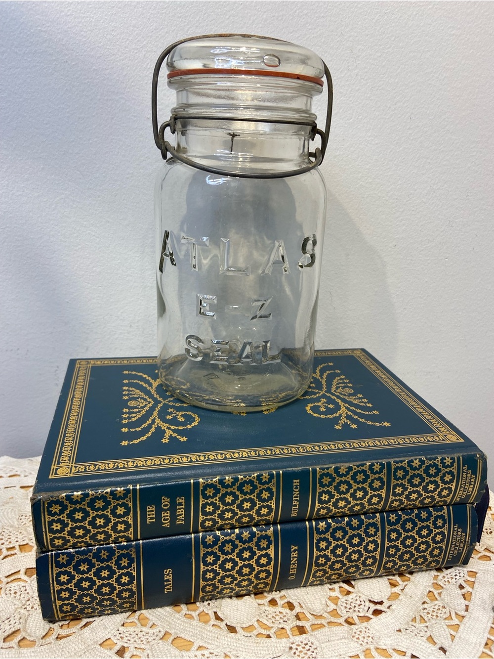 Vintage Atlas E-Z Seal Clear Glass Canning Jar with Glass Lid - Picture 2 of 8